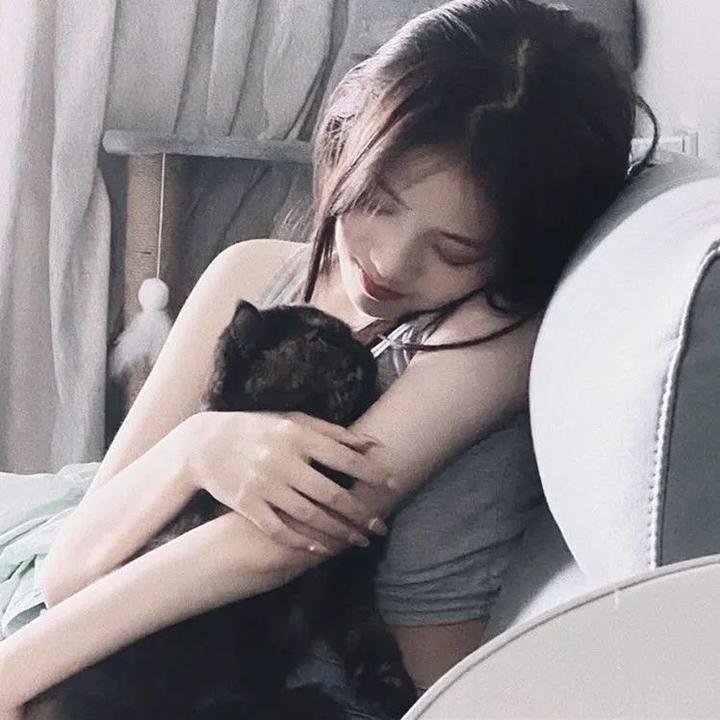 五个相扑的少年