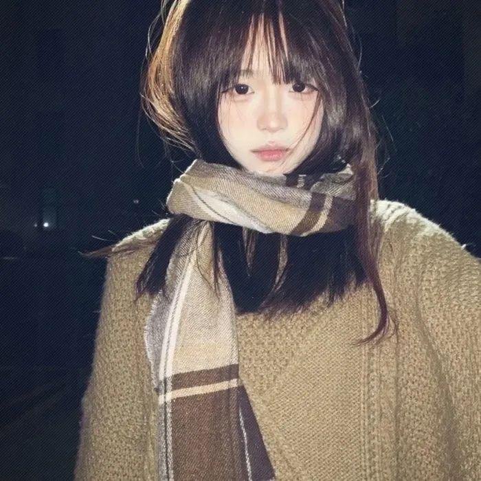 草叶之下